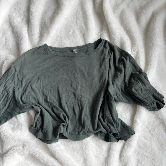 Lululemon cropped tee - Picture 1 of 4